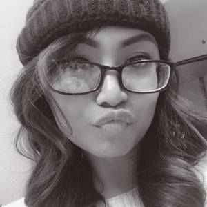 Meet your Posher, Hezel